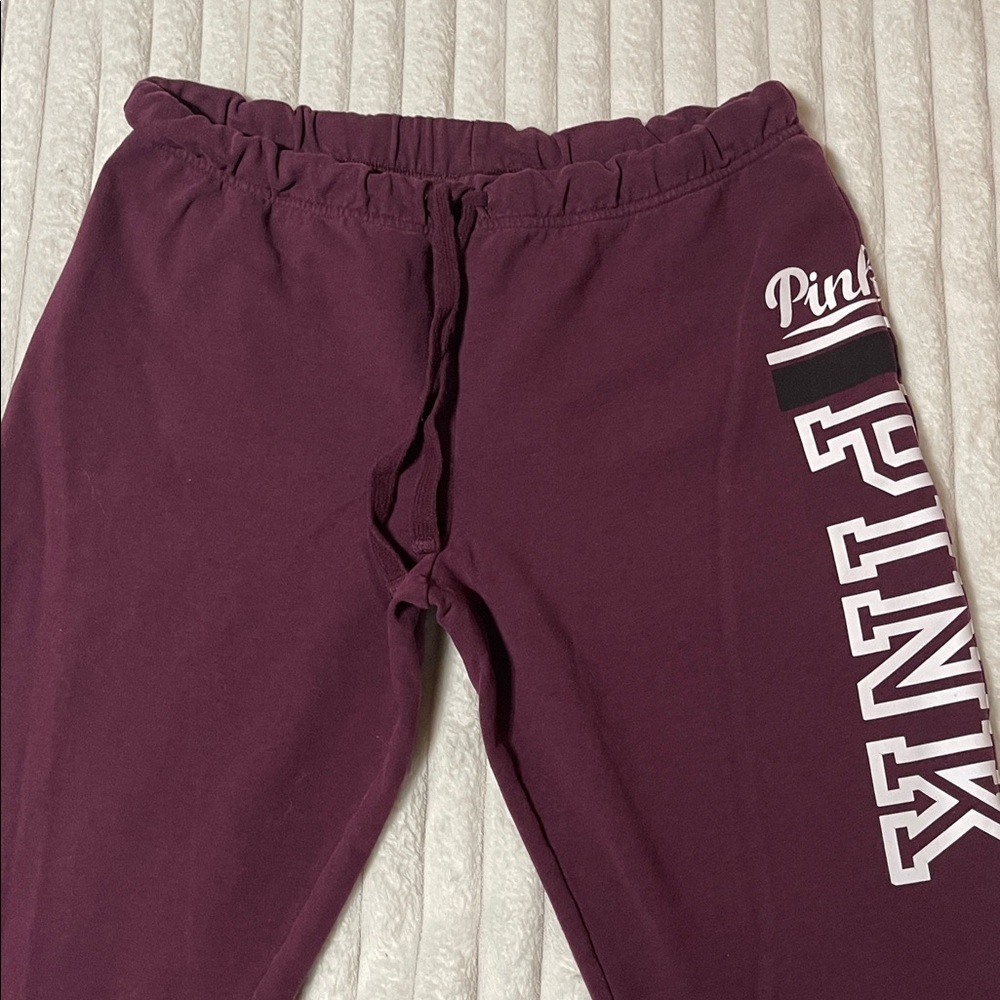 PINK VS Jogger | Size Medium - Picture 2 of 8
